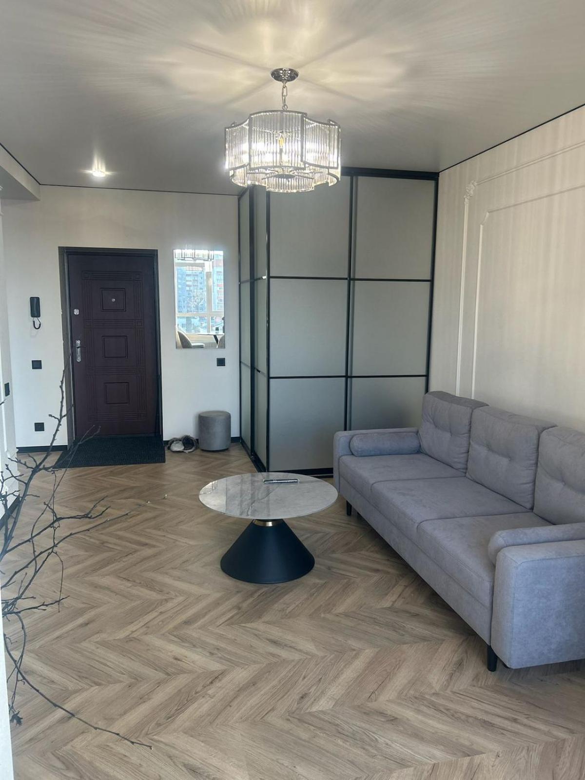 Апартаменти В Центрі На Шевченка Khmel'nyts'kyy Exterior foto